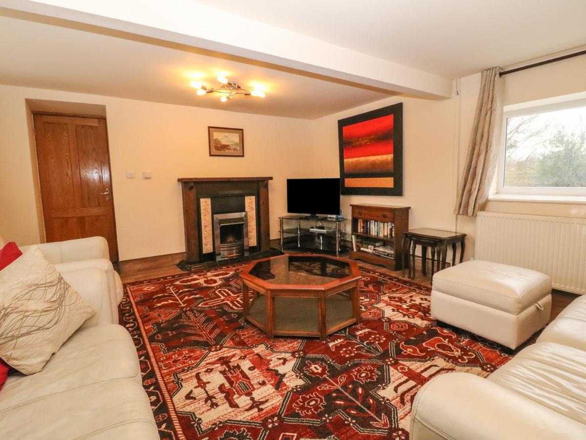 Tyn Y Parc Villa Dwyran Bagian luar foto